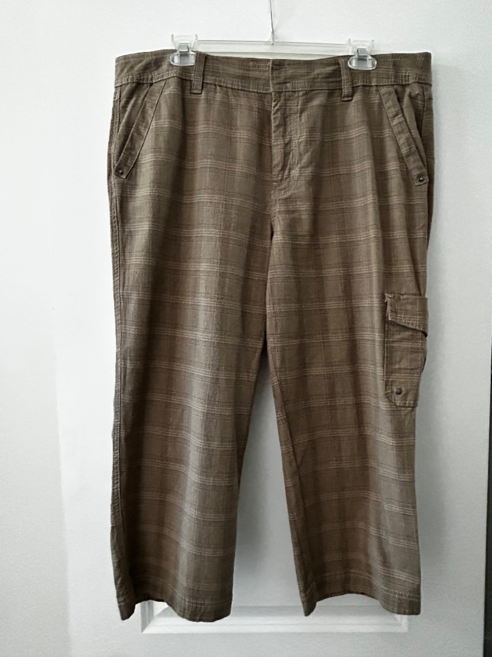 Vintage Gloria Vanderbilt Plaid Cargo Capri Pants Size 16